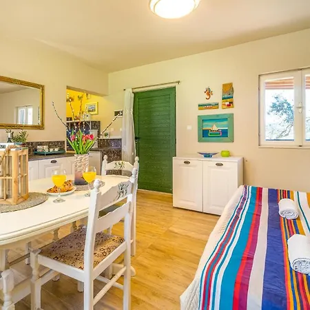 Grandpa's Olives Tiny House