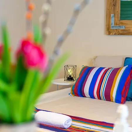 Grandpa's Olives Tiny House Apartment Stari Grad (Hvar)