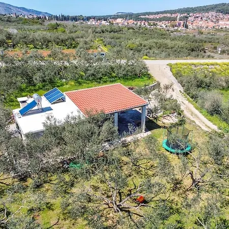 Grandpa's Olives Tiny House דירה סטארי גראד